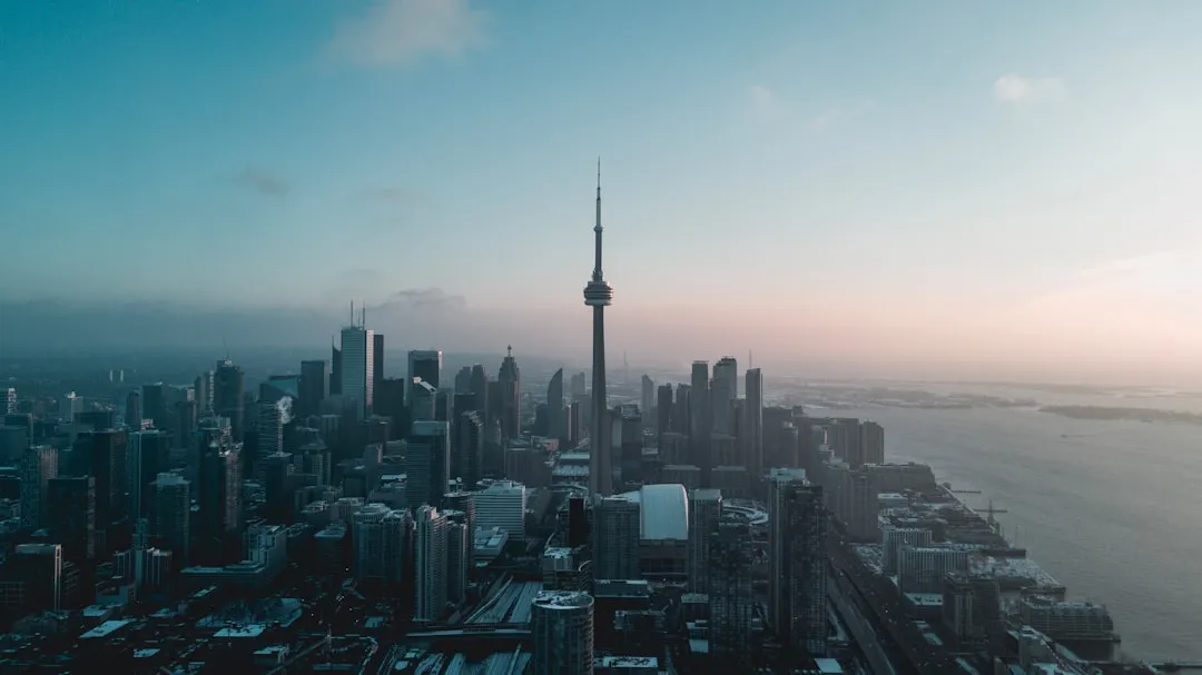建筑装修装饰中幕墙与智能化系统的集成设计趋势